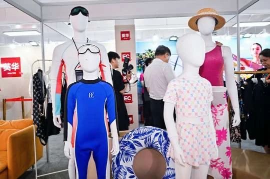 &ldquo;泳&rdquo;動興城！2024東北亞（興城）國際泳裝博覽會開幕